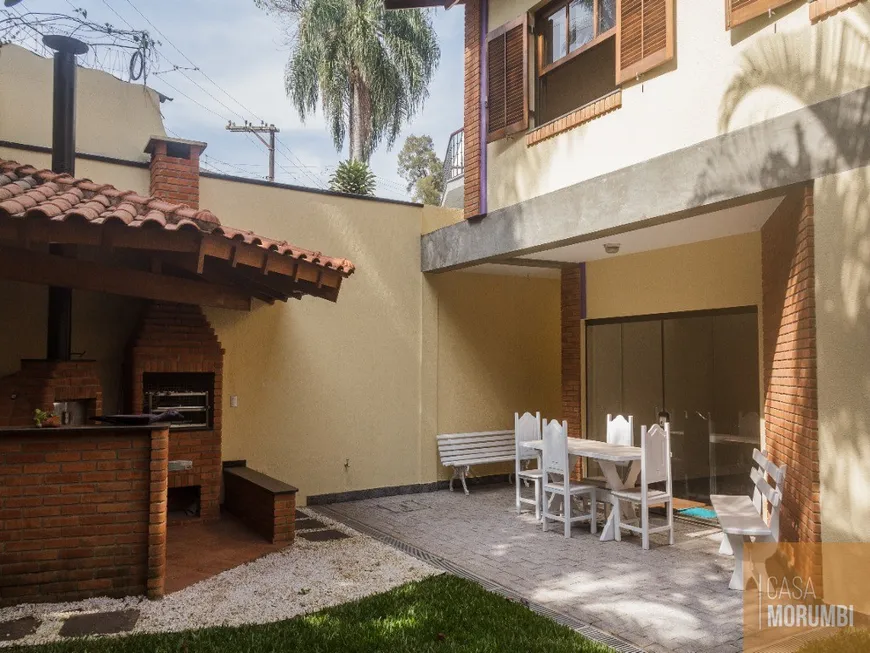 Foto 1 de Casa de Condomínio com 4 Quartos para venda ou aluguel, 250m² em Morumbi, São Paulo