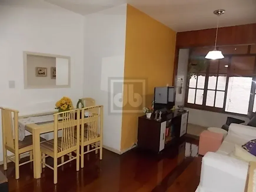 Foto 1 de Apartamento com 3 Quartos à venda, 81m² em  Praia da Bandeira, Rio de Janeiro