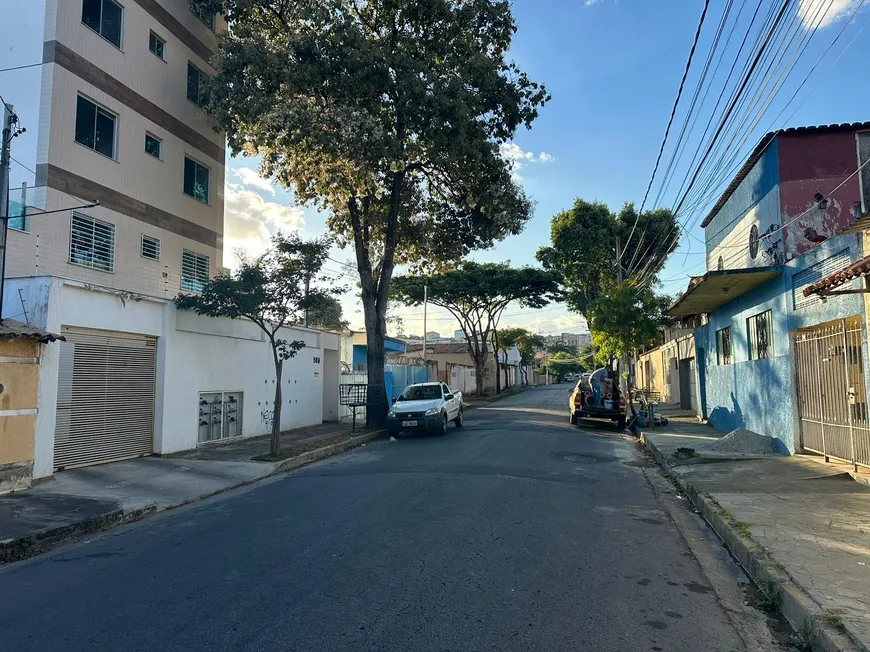 Foto 1 de Apartamento com 2 Quartos à venda, 90m² em São João Batista, Belo Horizonte