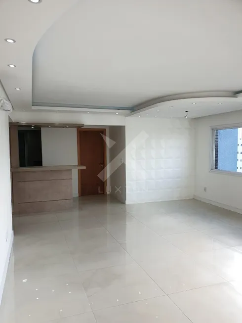 Foto 1 de Apartamento com 2 Quartos para alugar, 132m² em Passo da Areia, Porto Alegre