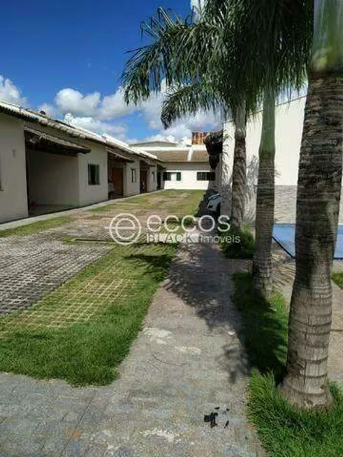 Foto 1 de Casa de Condomínio com 3 Quartos à venda, 104m² em Alto Umuarama, Uberlândia