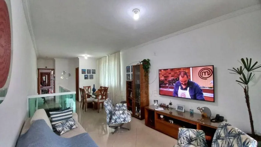 Foto 1 de Casa com 3 Quartos à venda, 125m² em Estuario, Santos