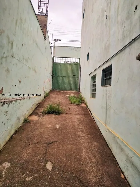 Foto 1 de Galpão/Depósito/Armazém com 1 Quarto à venda, 400m² em Vila Santa Lúcia, Limeira