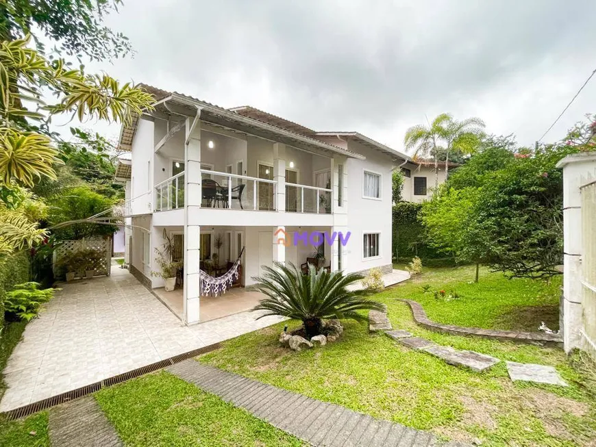 Foto 1 de Casa de Condomínio com 6 Quartos à venda, 600m² em Pendotiba, Niterói