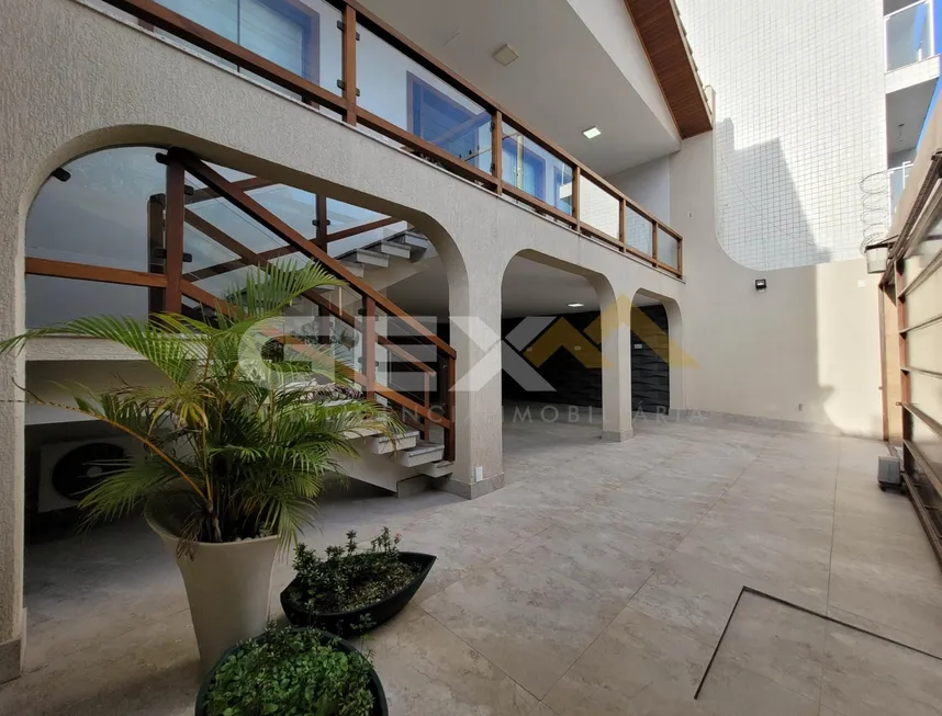 Foto 1 de Casa com 4 Quartos à venda, 343m² em Sidil, Divinópolis