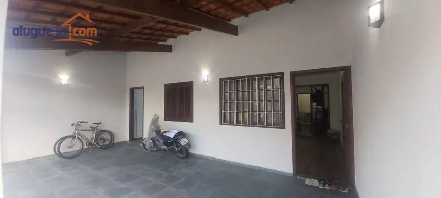 Foto 1 de Casa com 3 Quartos à venda, 120m² em Vila Machado , Jacareí