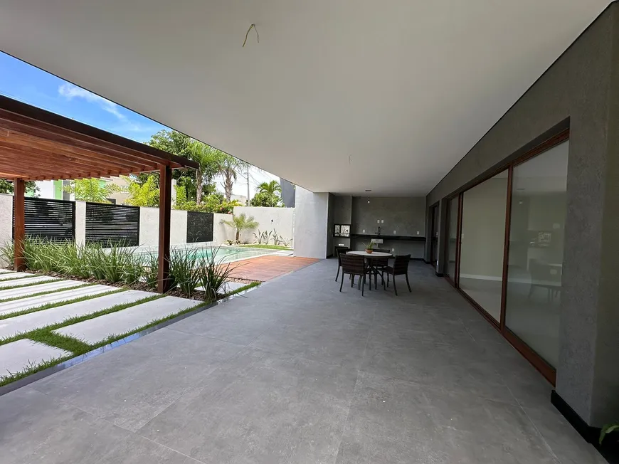 Foto 1 de Casa de Condomínio com 5 Quartos à venda, 373m² em Vila de Abrantes Abrantes, Camaçari