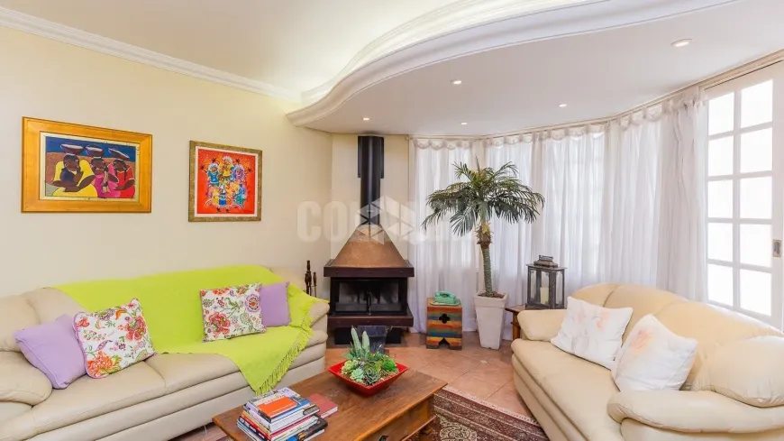 Foto 1 de Casa de Condomínio com 4 Quartos à venda, 246m² em Boa Vista, Porto Alegre