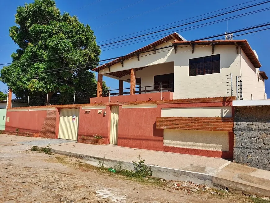 Foto 1 de Casa com 3 Quartos à venda, 351m² em Abolicao, Mossoró