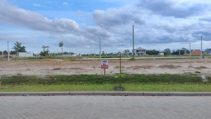 Foto 1 de Lote/Terreno à venda, 212m² em , Passo de Torres