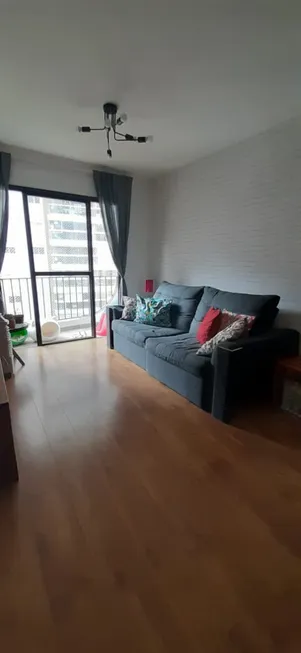 Foto 1 de Apartamento com 3 Quartos à venda, 75m² em Vila Olímpia, São Paulo