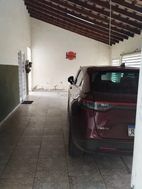 Foto 1 de Casa com 3 Quartos à venda, 200m² em Parque Cuiabá, Cuiabá