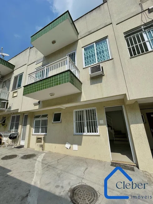 Foto 1 de Casa de Condomínio com 2 Quartos à venda, 65m² em Irajá, Rio de Janeiro