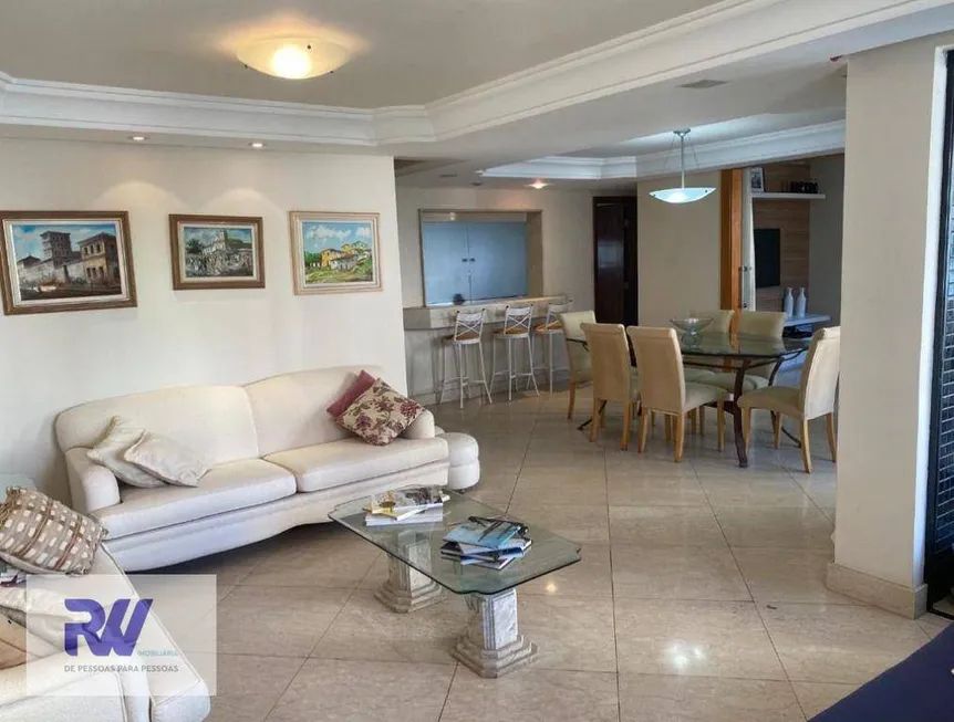 Foto 1 de Apartamento com 4 Quartos à venda, 156m² em Jardim Apipema, Salvador