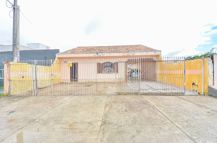 Foto 1 de Casa com 3 Quartos à venda, 347m² em Novo Mundo, Curitiba