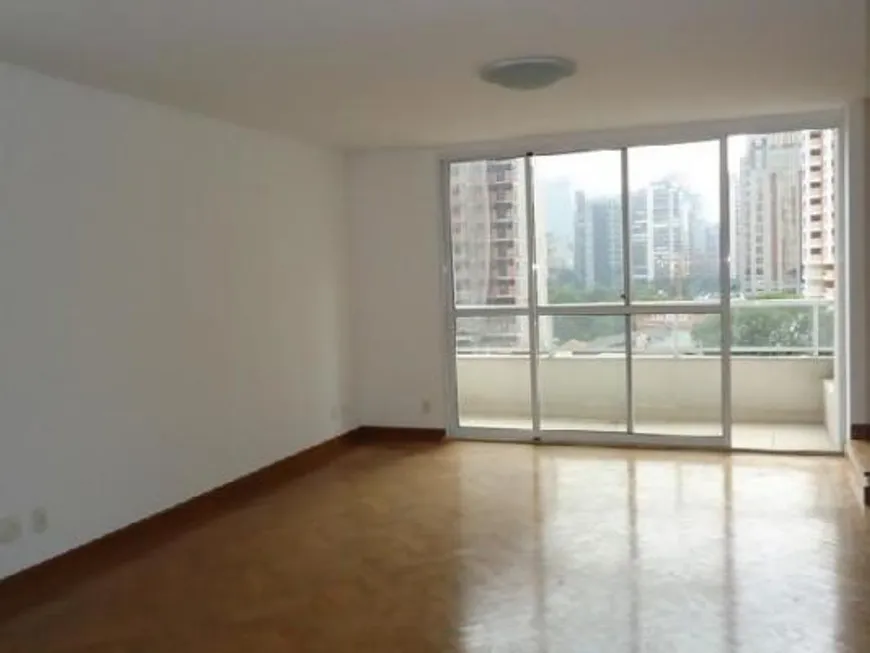 Foto 1 de Apartamento com 2 Quartos à venda, 130m² em Itaim Bibi, São Paulo