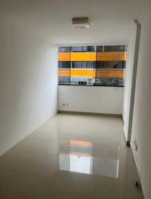 Foto 1 de Apartamento com 1 Quarto à venda, 32m² em Quadras Economicas Lucio Costa, Brasília