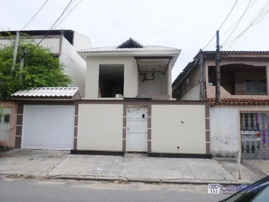 Foto 1 de Casa com 3 Quartos à venda, 254m² em Senador Vasconcelos, Rio de Janeiro