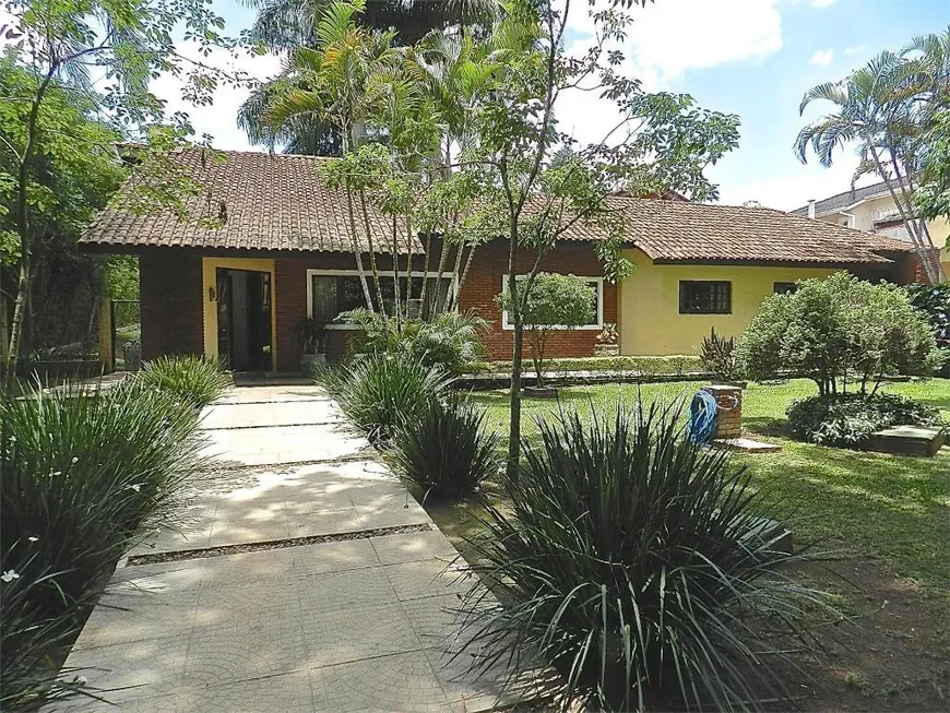 Foto 1 de Casa de Condomínio com 4 Quartos à venda, 500m² em Granja Viana, Carapicuíba