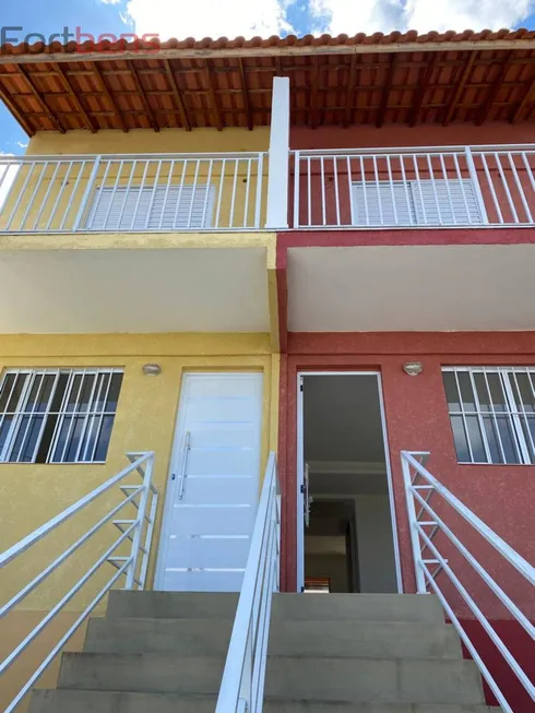 Foto 1 de Casa com 2 Quartos à venda, 66m² em Companhia Fazenda Belem, Franco da Rocha