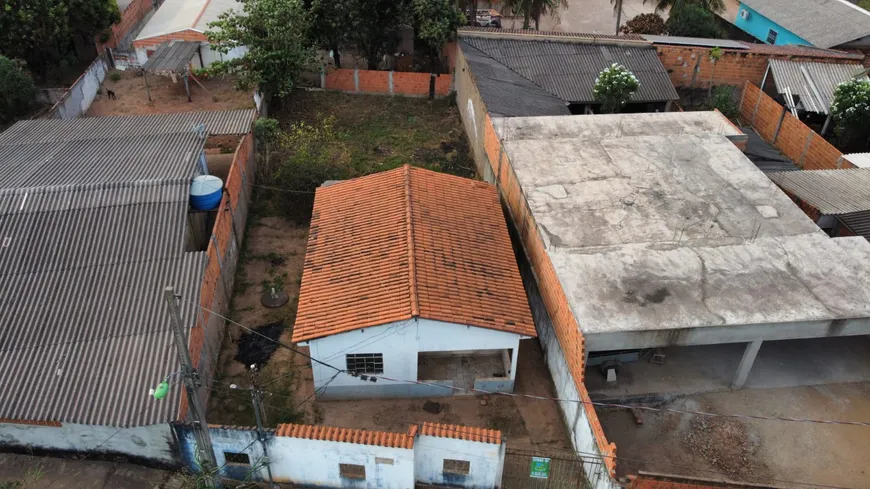Foto 1 de Casa com 2 Quartos à venda, 300m² em Jardim Passaredo, Cuiabá