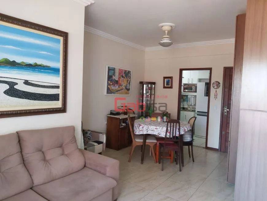 Foto 1 de Apartamento com 3 Quartos à venda, 131m² em Braga, Cabo Frio