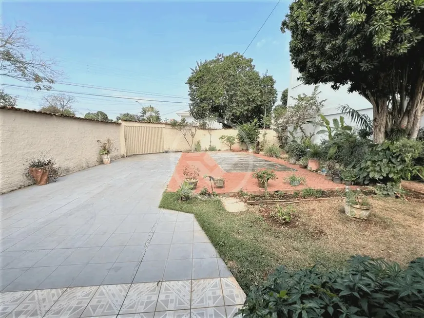 Foto 1 de Casa com 4 Quartos à venda, 257m² em Setor Marechal Rondon, Goiânia