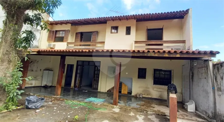 Foto 1 de Casa com 3 Quartos à venda, 130m² em Itaipu, Niterói