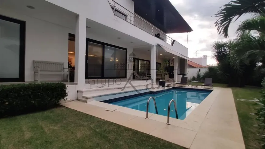 Foto 1 de Casa de Condomínio com 5 Quartos à venda, 780m² em Jardim das Colinas, São José dos Campos