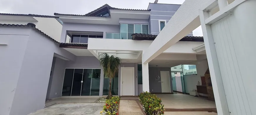 Foto 1 de Casa com 4 Quartos à venda, 320m² em Recreio Dos Bandeirantes, Rio de Janeiro