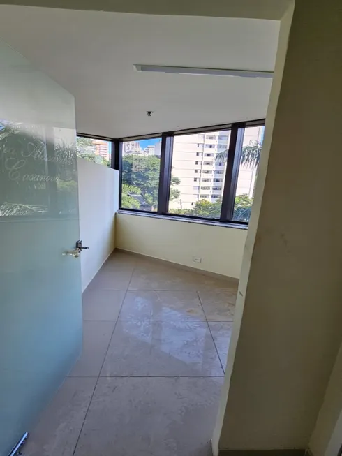 Foto 1 de Sala Comercial para alugar, 35m² em Jardim Londrina, São Paulo