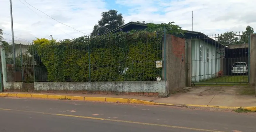 Foto 1 de Casa com 3 Quartos à venda, 91m² em Pinheiro Machado, Santa Maria