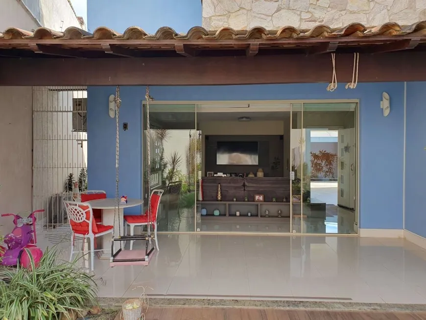 Foto 1 de Casa com 4 Quartos à venda, 404m² em Vila Nova, Cabo Frio