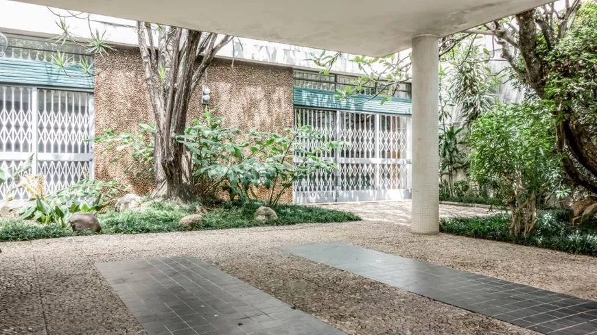 Foto 1 de Imóvel Comercial com 3 Quartos para venda ou aluguel, 390m² em Jardim Europa, São Paulo