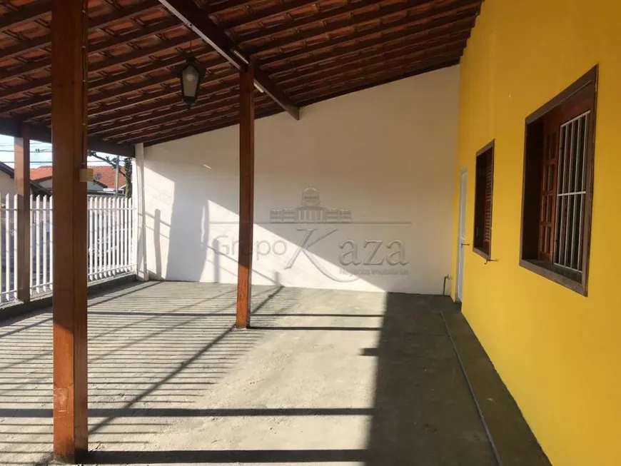 Foto 1 de Casa com 3 Quartos à venda, 95m² em Bosque dos Eucaliptos, São José dos Campos