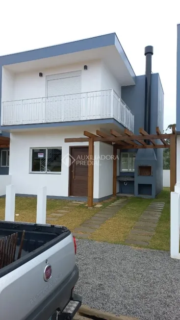 Foto 1 de Casa com 2 Quartos à venda, 75m² em Ambrósio, Garopaba