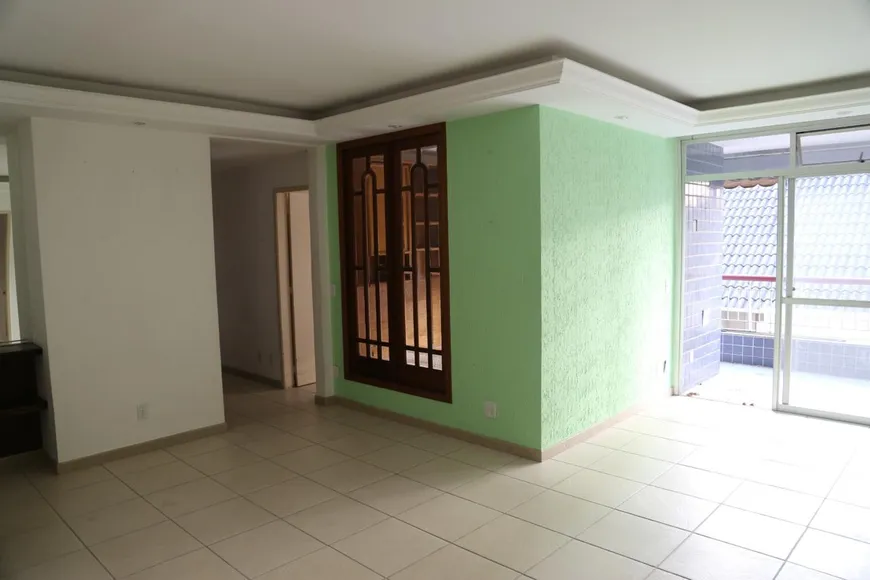 Foto 1 de Apartamento com 4 Quartos à venda, 150m² em Jacarepaguá, Rio de Janeiro