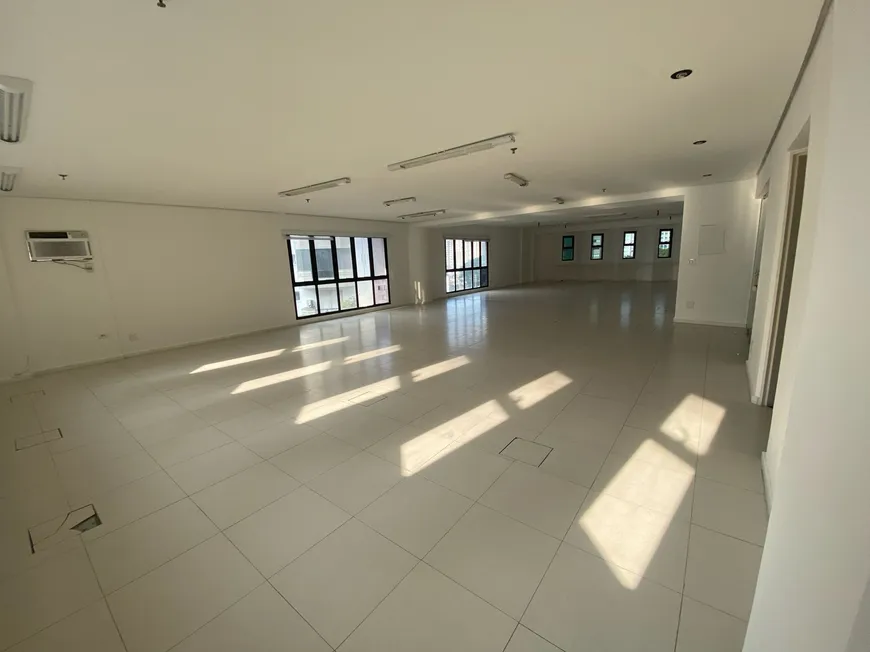 Foto 1 de Sala Comercial para alugar, 184m² em Santo Amaro, São Paulo