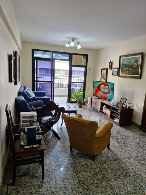 Foto 1 de Apartamento com 3 Quartos à venda, 130m² em Boa Viagem, Niterói