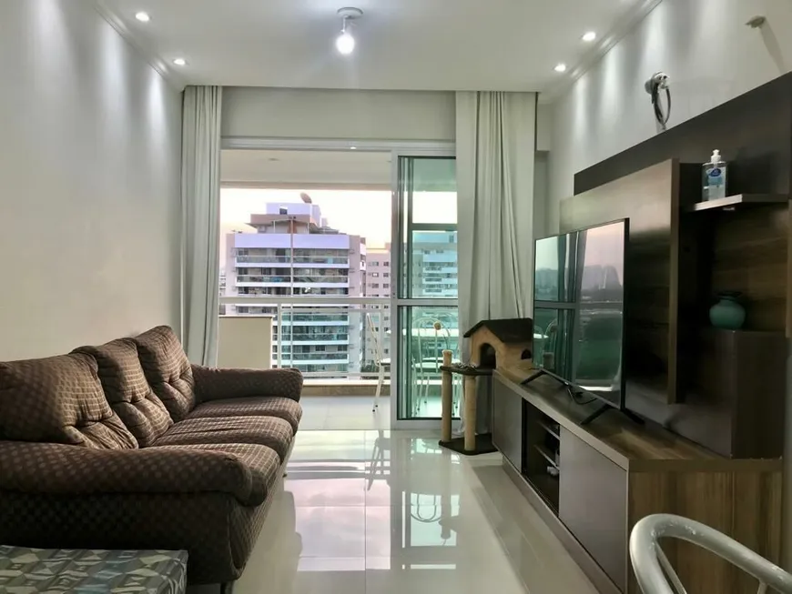 Foto 1 de Apartamento com 2 Quartos à venda, 70m² em Barra da Tijuca, Rio de Janeiro