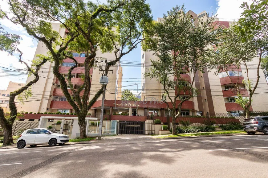 Foto 1 de Apartamento com 3 Quartos à venda, 132m² em Bigorrilho, Curitiba