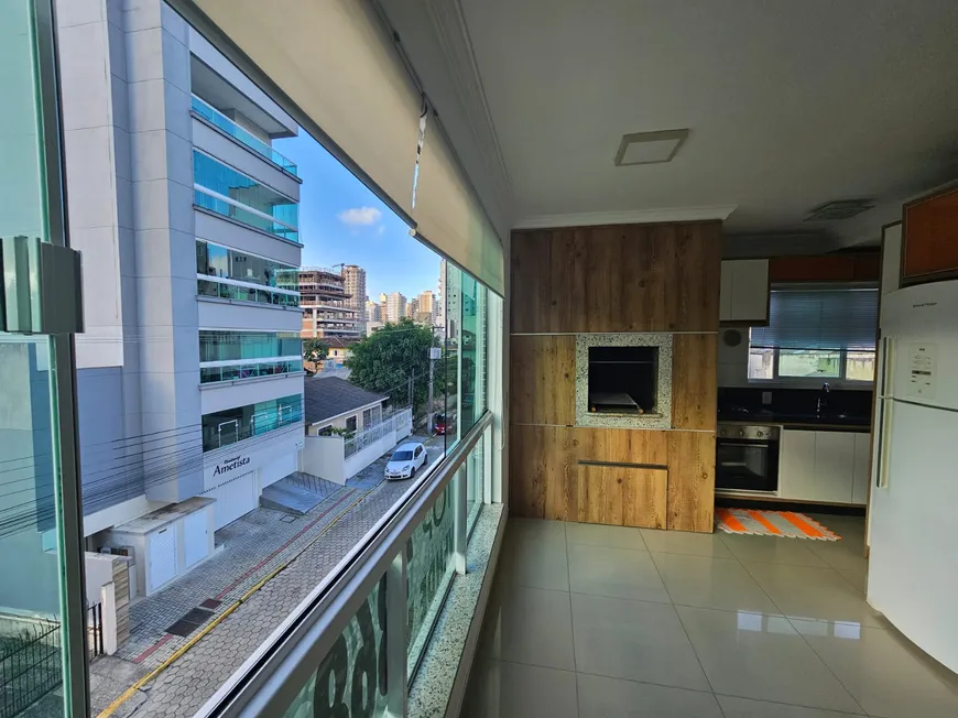 Foto 1 de Apartamento com 2 Quartos à venda, 115m² em Meia Praia, Itapema