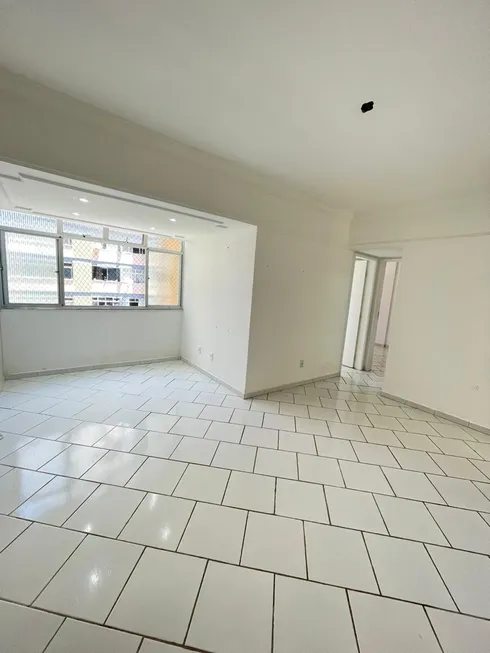 Foto 1 de Apartamento com 2 Quartos à venda, 70m² em Pituba, Salvador