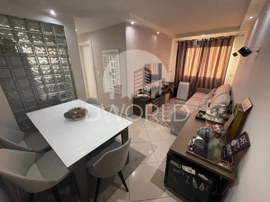 Foto 1 de Apartamento com 2 Quartos à venda, 50m² em Vila Palmares, Santo André