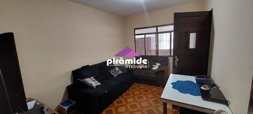 Foto 1 de Casa com 2 Quartos à venda, 192m² em Jardim Ismenia, São José dos Campos