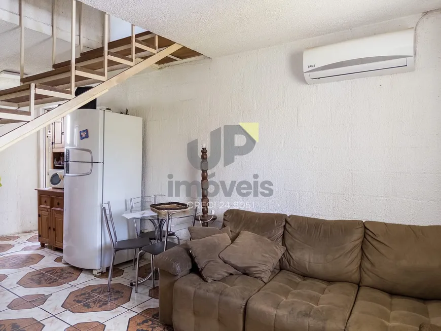 Foto 1 de Casa com 2 Quartos à venda, 67m² em Fragata, Pelotas