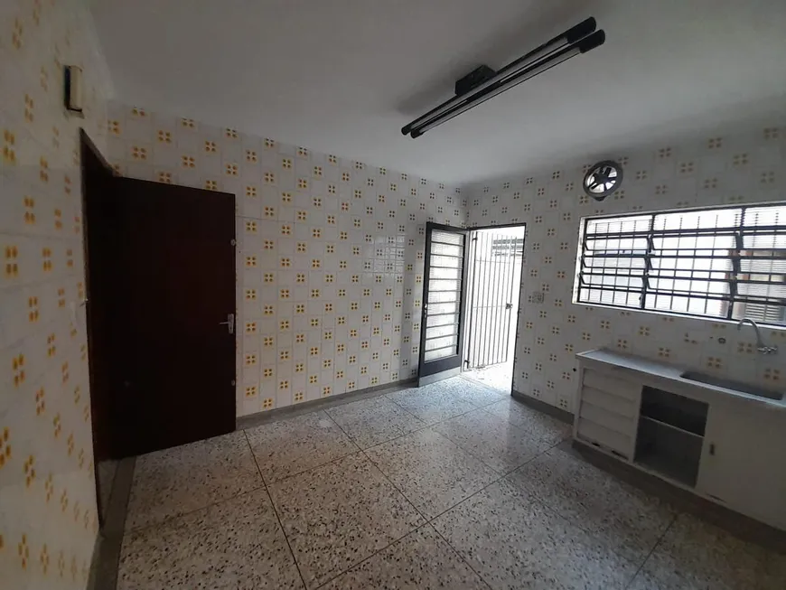 Foto 1 de Sobrado com 2 Quartos para alugar, 112m² em Vila Assuncao, Santo André