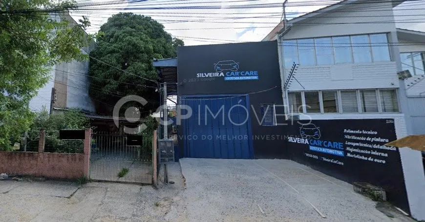 Foto 1 de Lote/Terreno à venda, 666m² em São João, Porto Alegre