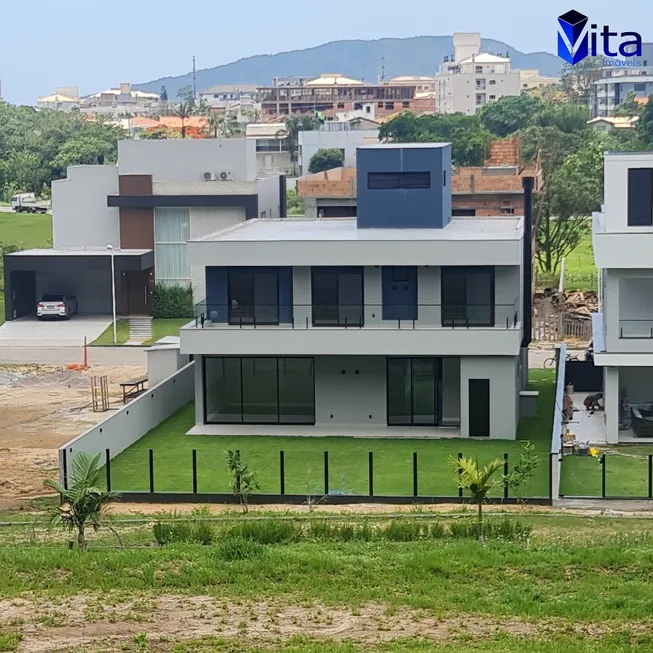 Foto 1 de Casa de Condomínio com 4 Quartos à venda, 378m² em Praia dos Ingleses, Florianópolis