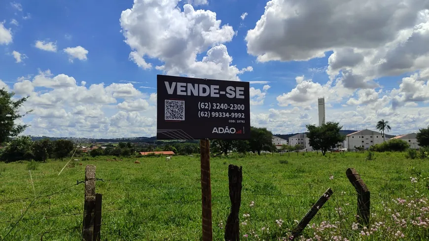 Foto 1 de Lote/Terreno à venda, 3497m² em Fazenda Santa Rita, Goiânia